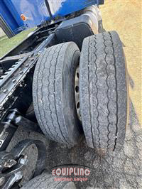 2016 Kenworth W900 6X4 T/A SLEEPER TRUCK TRA