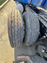 2016 Kenworth W900 6X4 T/A SLEEPER TRUCK TRA