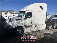 2018 Freightliner CASCADIA 6X4 T/A SLEEPER TRUCK