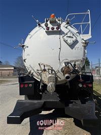 2007 VOLVO TRUCK VHD QUAD/A VACUUM TRUCK