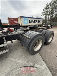 2018 Peterbilt 579 6X4 T/A SLEEPER TRUCK TRAC