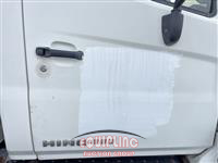 2012 Hino 268 4X2 S/A BOX TRUCK