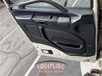 2012 Hino 268 4X2 S/A BOX TRUCK