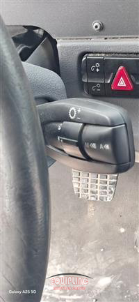 2019 Freightliner CASCADIA 6X4 T/A SLEEPER TRUCK