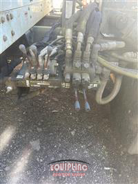 2012 Freightliner M2