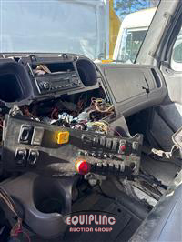 2012 Freightliner M2