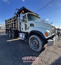 2003 Mack CV713 TRI/A DUMP TRUCK