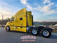 2015 Peterbilt 579 6X4 T/A SLEEPER TRUCK TRAC