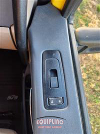 2015 Peterbilt 579 6X4 T/A SLEEPER TRUCK TRAC