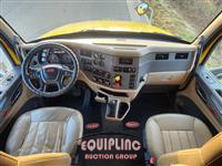 2015 Peterbilt 579 6X4 T/A SLEEPER TRUCK TRAC