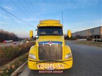 2015 Peterbilt 579 6X4 T/A SLEEPER TRUCK TRAC