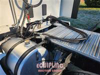 2015 Peterbilt 579 6X4 T/A SLEEPER TRUCK TRAC