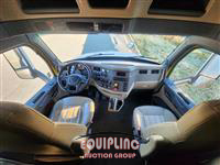 2015 Peterbilt 579 6X4 T/A SLEEPER TRUCK TRAC