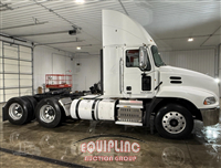 2014 Mack CXU (Pinnacle)