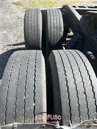 2000 Freightliner CENTURY CLASS 6X4 T/A SLEEPER 