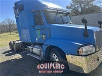 2000 Freightliner CENTURY CLASS 6X4 T/A SLEEPER 