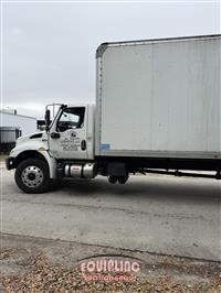 2019 International MV607 4X2 SA 26FT NON CDL BOX 