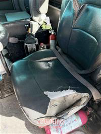 2007 Kenworth T800 TRI/A ROLLOFF TRUCK