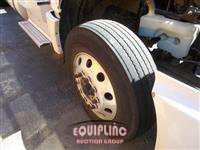 2020 International LT625 T/A SLEEPER TRUCK TRACTO