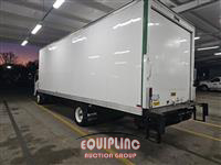 2017 Chevrolet 5500XD 24FT BOX TRUCK