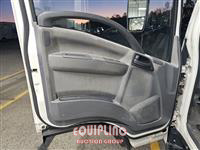 2017 Chevrolet 5500XD 24FT BOX TRUCK