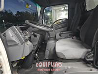 2017 Chevrolet 5500XD 24FT BOX TRUCK