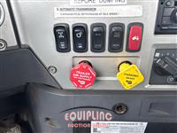 2012 Mack GU (Granite)