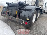 2012 Mack GU (Granite)