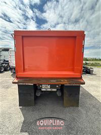 1995 Kenworth T800 TRI/A DUMP TRUCK TRACTOR