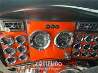 1995 Kenworth T800 TRI/A DUMP TRUCK TRACTOR