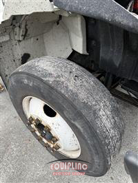 2017 International 4300 4X2 S/A 26FT BOX TRUCK