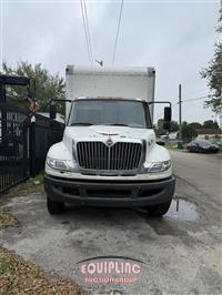 2017 International 4300 4X2 S/A 26FT BOX TRUCK