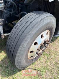 2014 Freightliner CASCADIA