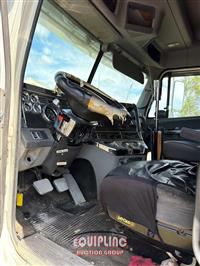 2007 Freightliner Columbia