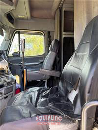 2007 Freightliner Columbia