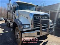 2017 Mack GU713 TRI/A ROLLOFF TRUCK
