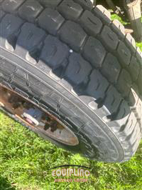 2007 International 7600 6X4 T/A GARBAGE TRUCK