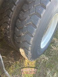 2007 International 7600 6X4 T/A GARBAGE TRUCK