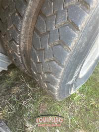 2007 International 7600 6X4 T/A GARBAGE TRUCK