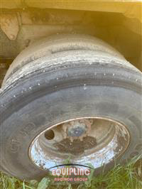 1998 International 2674 6X4 T/A VACUUM TRUCK