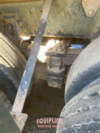 1998 International 2674 6X4 T/A VACUUM TRUCK