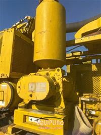 1998 International 2674 6X4 T/A VACUUM TRUCK