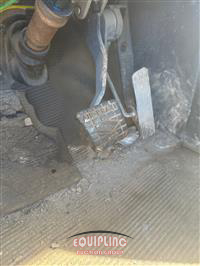 1998 International 2674 6X4 T/A VACUUM TRUCK