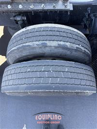 2021 Volvo VNL860 6X4 T/A SLEEPER TRUCK T