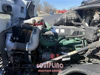 2021 Volvo VNL860 6X4 T/A SLEEPER TRUCK T