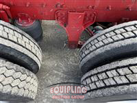 2017 Peterbilt 567 TRI/A SLEEPER TRUCK TRACTO