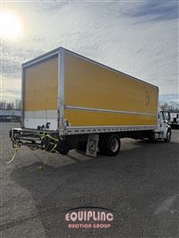 2021 Freightliner M2