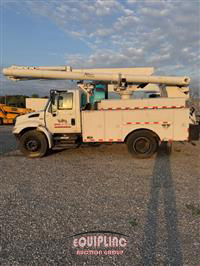2010 International 4300 4X2 S/A BUCKET TRUCK