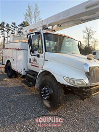 2010 International 4300 4X2 S/A BUCKET TRUCK