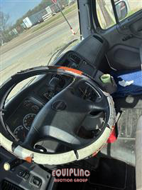 2018 Freightliner M2 4X2 S/A 26FT BOX TRUCK